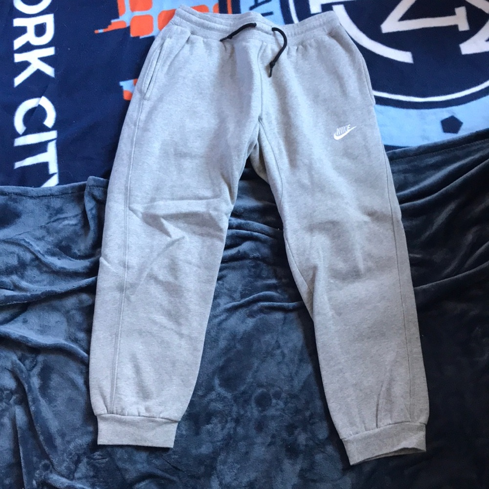 Nike Pants Size Medium